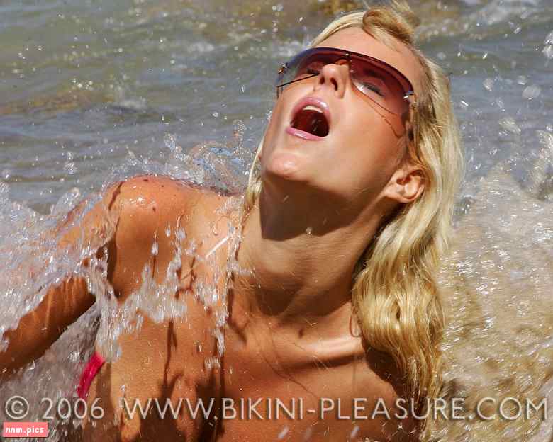 1047: *“Bikini-Pleasure” (149 videos)