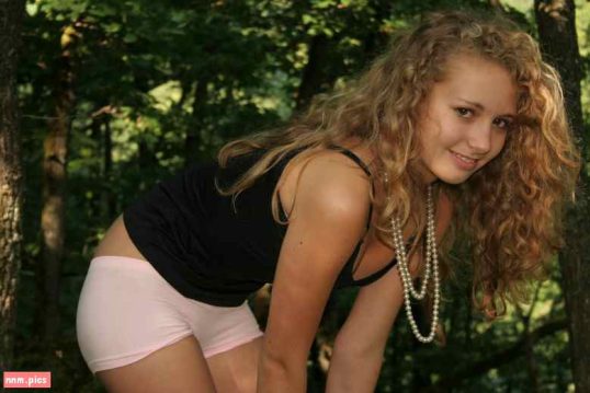 &#8220;Teen-Cindy&#8221; (45 sets)